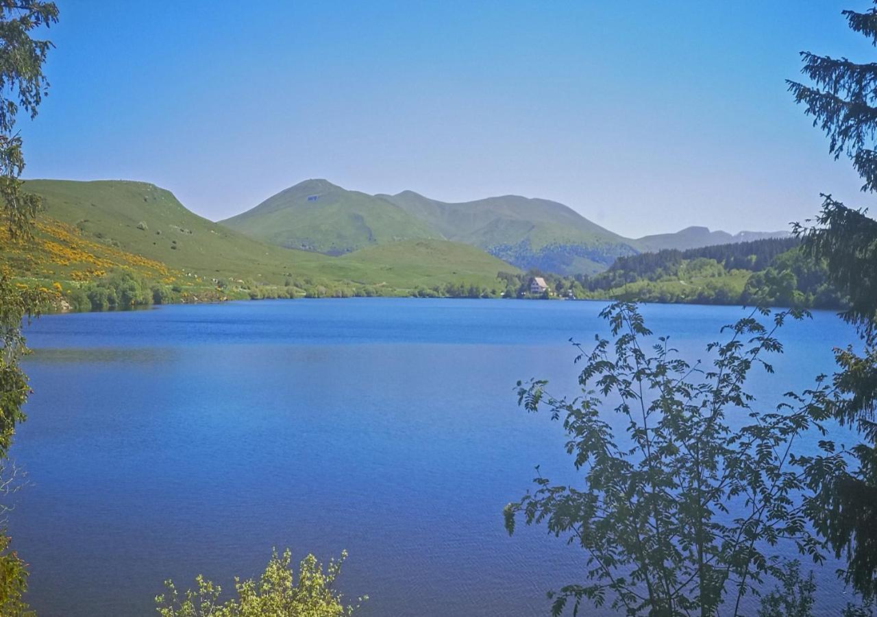 Gite Guery Chambon-sur-Lac Exterior photo